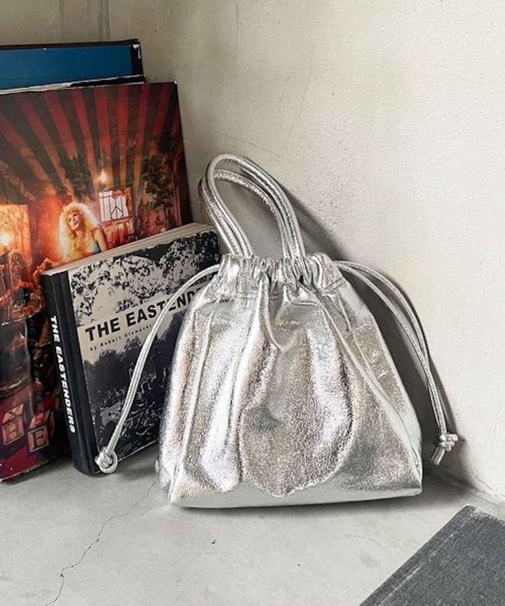 画像2: 出典：.st