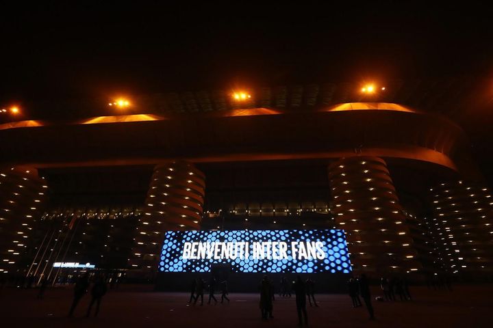 サッカーファンが「ヨーロッパの旅で訪れるべき13のスタジアム」