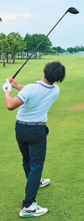 石川遼のドライバーから学ぶ！“飛距離の出るインパクト”の作り方とは？