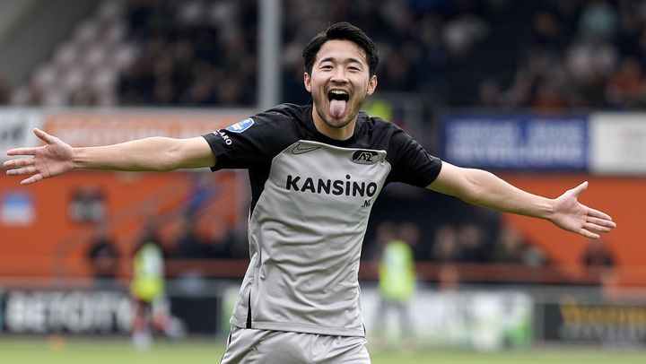 AZ菅原由勢、GK長田澪から2ゴール！反応できない鬼曲がりフリーキックがすごい