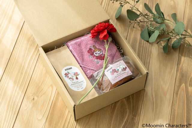 All about Moominmamma ケーキギフトセットのセット内容