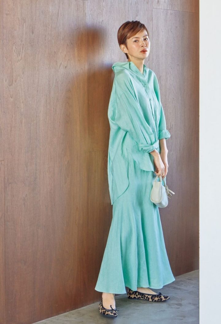 カラーセラピスト相川七瀬さん監修 トレンド ライムグリーンコーデ 緑の着こなし グリーンワンピ ワンピースコーデ