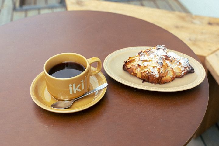 清澄白河で立ち寄りたい、自家焙煎コーヒーと自家製パンの店：iki Roastery & Eatery【ファージーの特等席 vol.16】