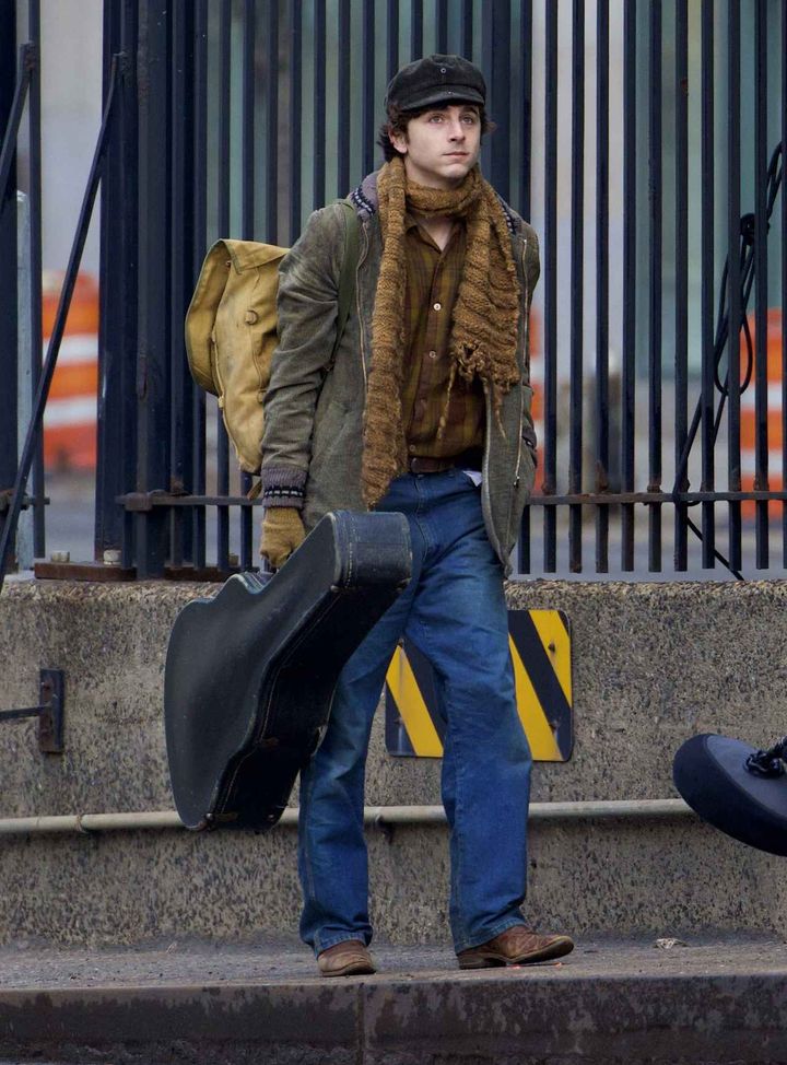 画像3: ボブ・ディランの伝記映画『A Complete Unknown』の撮影がNYでスタート