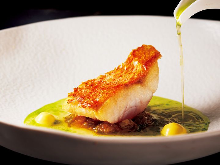 銀座1丁目『MASIA』の「金目鯛と海老のスケッツ」