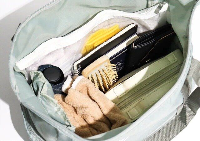 『MonoMax』（モノマックス）4月号増刊 付録 Coleman［コールマン］BIGトートバッグ 収納例