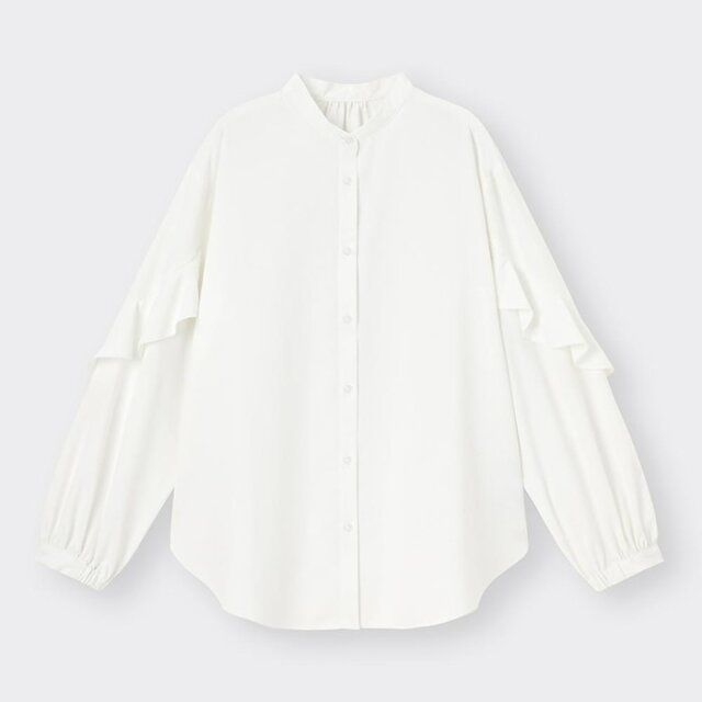 GUの白ブラウス