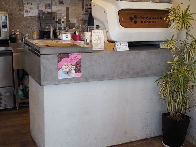 カモガワベーカリーの店内