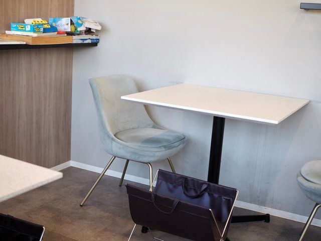 カモガワベーカリーのイートインスペース