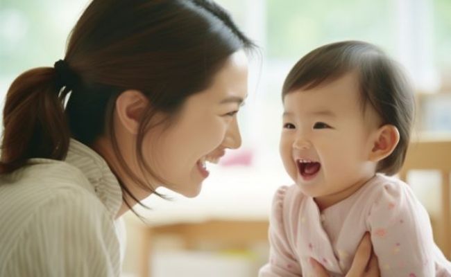 子どもと笑うイメージ