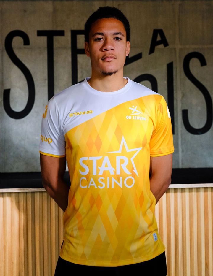 明本考浩も着た！ルーヴェンに“AI”がデザインした「ビールのユニフォーム」が現れる