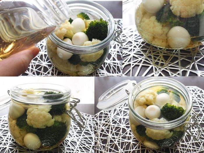 食材を保存容器に入れてふたをする