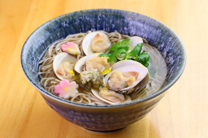 箱根ガラスの森美術館からすぐ♪非日常空間に心ときめくお蕎麦屋さん「じねんじょ蕎麦 箱根 九十九」