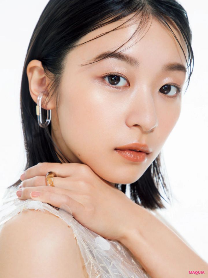 アイメイクでハリ肌印象へ！ 林 由香里さんが提案する、肌印象まで操作する春色アイレシピ_3