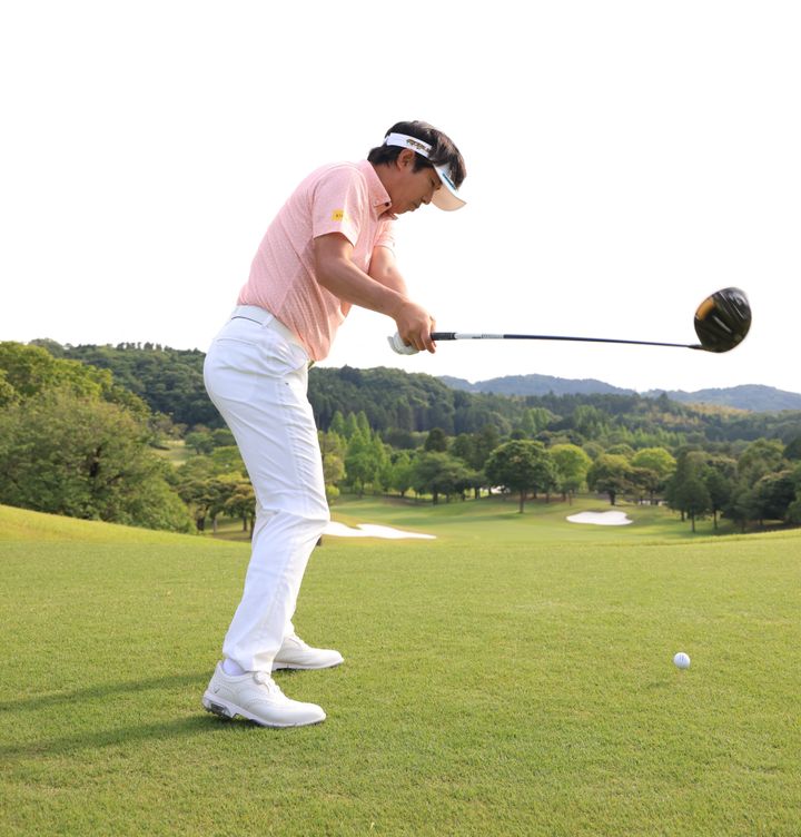 グリップだけで“飛距離”は変わる！シニアプロおすすめの握り方とは？