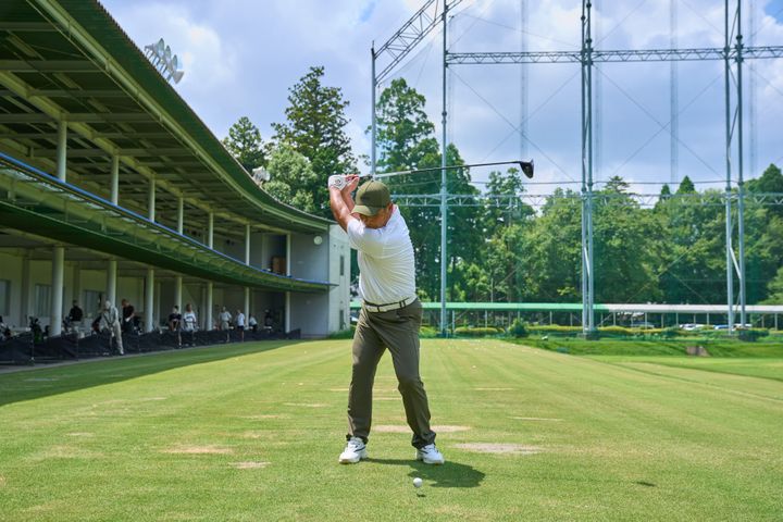 グリップだけで“飛距離”は変わる！シニアプロおすすめの握り方とは？