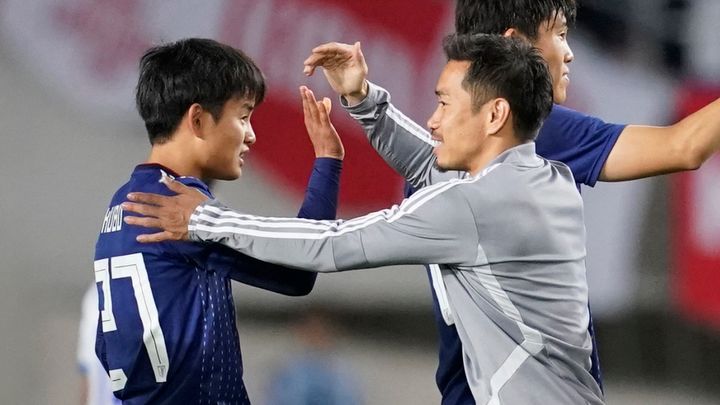 37歳長友佑都vs22歳久保建英、日本代表で胸熱の15歳差バトルが実現！