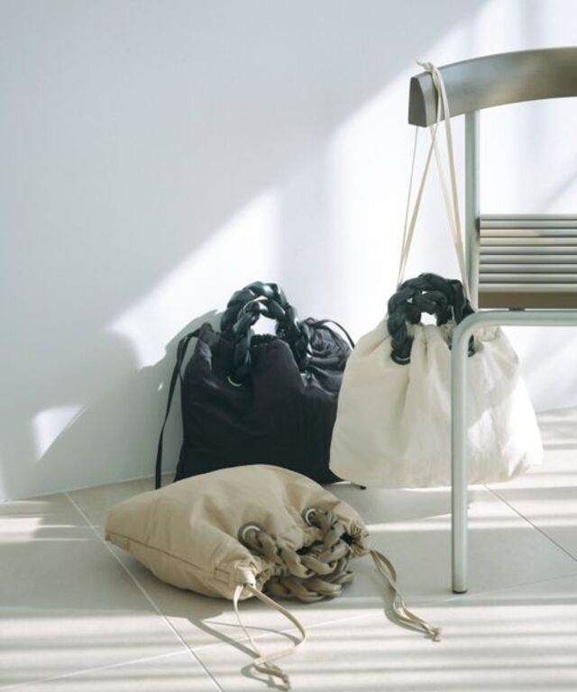 画像1: 出典：.st