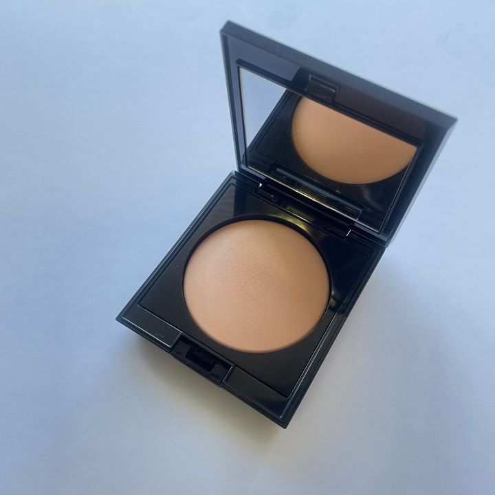 アディクションのスキンリフレクト セッティングパウダー