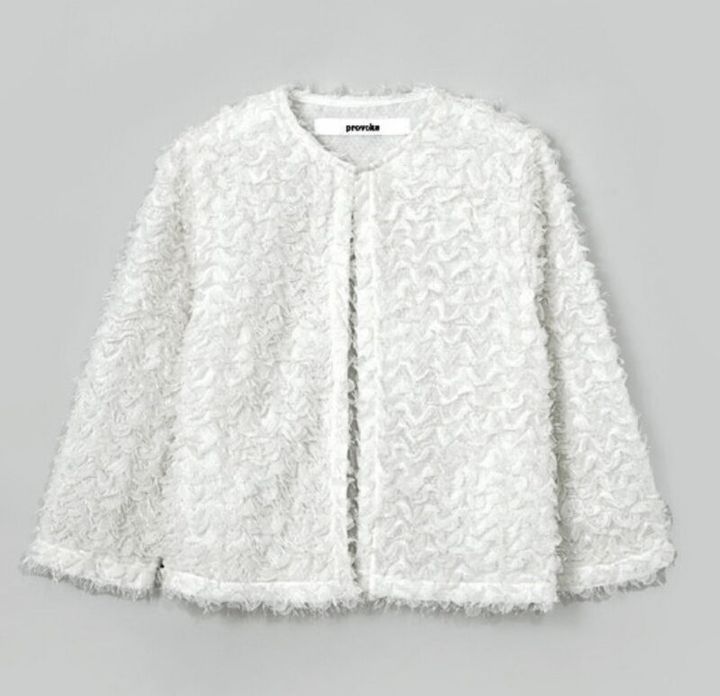 プロヴォークの白ジャケット