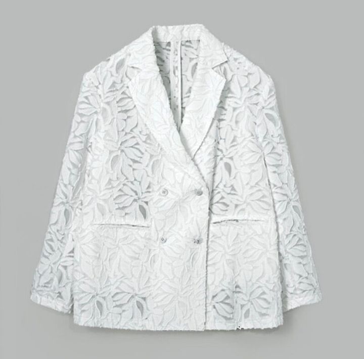 ザニューハウスのレースジャケット