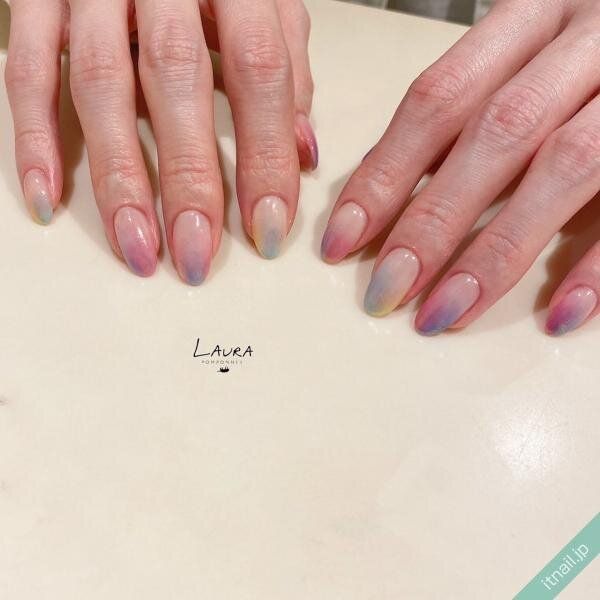LAURA POMPONNEEが投稿したネイルデザイン [photoid:I0112716] via Itnail Design (730091)
