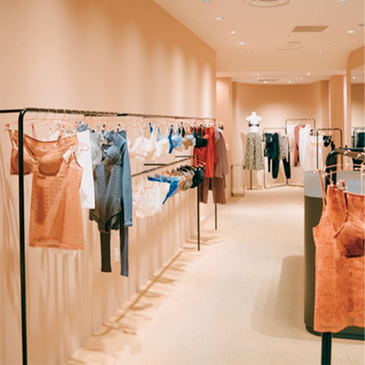 ランジェリーショップ