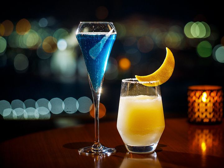 みなとみらい『スカイラウンジ「シリウス」』の「アルテミス」と「ザ・プラネタリウム」