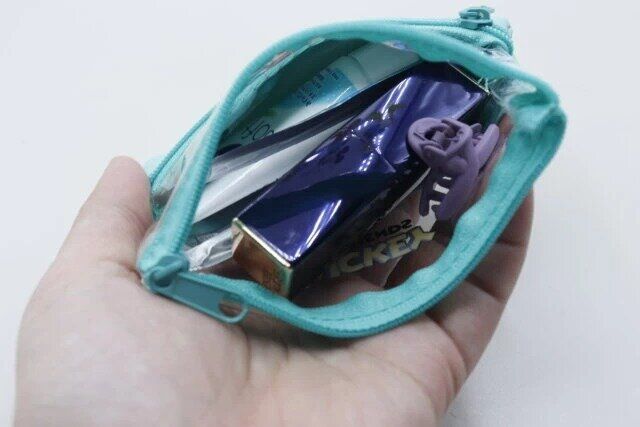 セリアのダブルジッパーポーチ ミッキー＆フレンズ