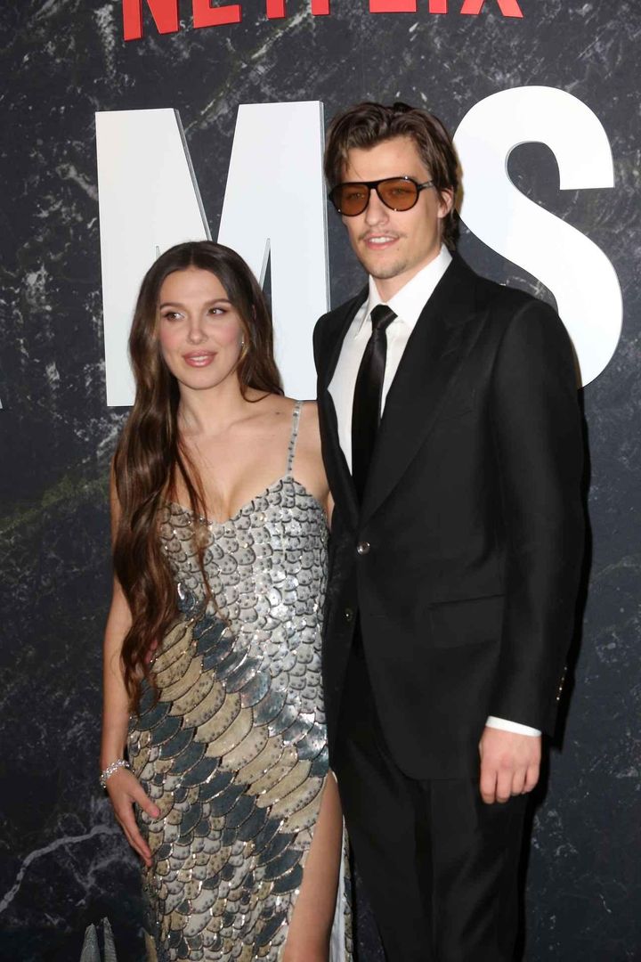 画像1: 『ストレンジャー・シングス』のキャストが結婚式を取り仕切る？