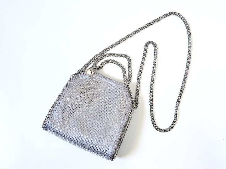 画像: バッグ￥154,000【ステラ マッカートニー】 出典：パリゴ