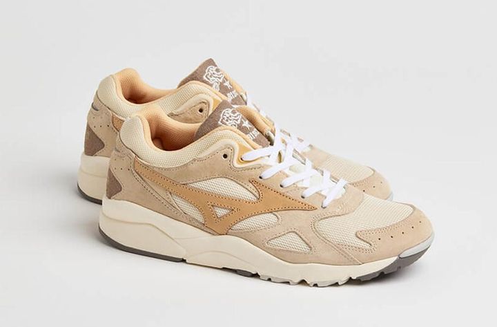 ミズノと「IL BISONTE」のコラボスニーカーがおしゃれ！MIZUNOのレプリカユニに“コーデしたい”注目の一足