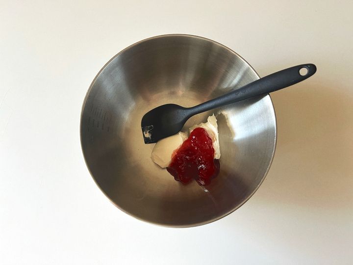 【簡単レシピ】ショートケーキないちごトースト【渡辺友美子のコーヒーに合うお菓子のレシピ vol.35 〜レシピで旅するヨーロッパ〜】