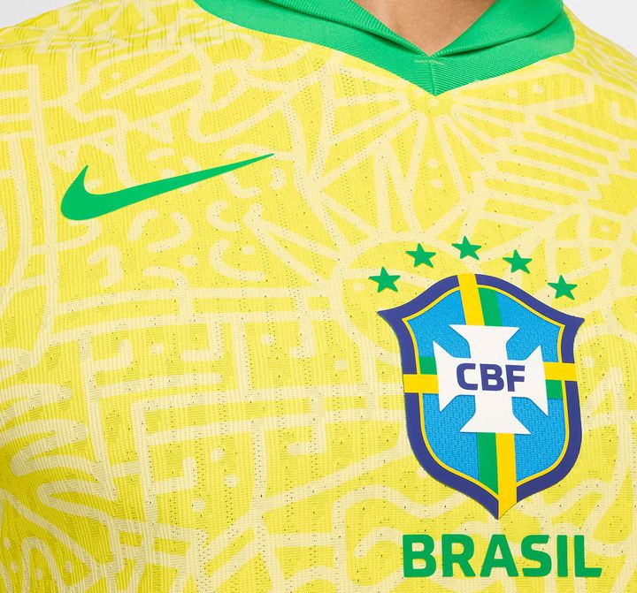 ブラジル代表、コパ・アメリカ2024に向けた新ユニフォームを発表！アウェイは“真夏の海で着たい”爽やかブルー