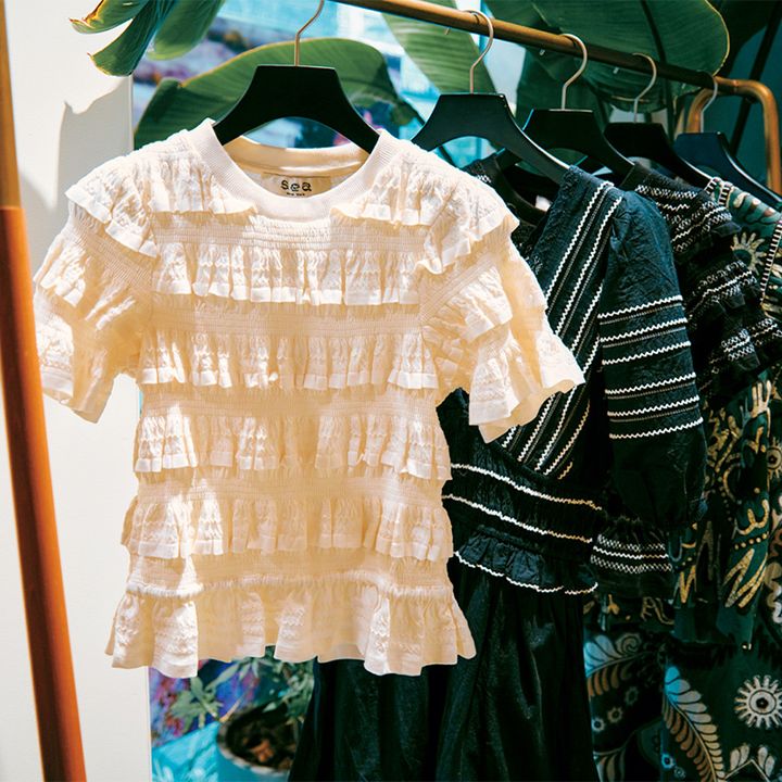 フリルカットソー,白カットソー