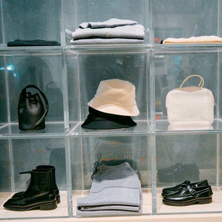 セレクトショップ,ハット,白バッグ