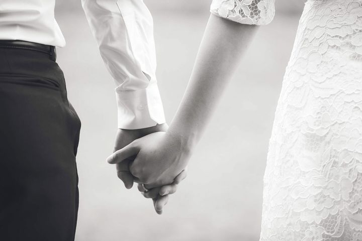 「結婚相手との出会い」を調査！