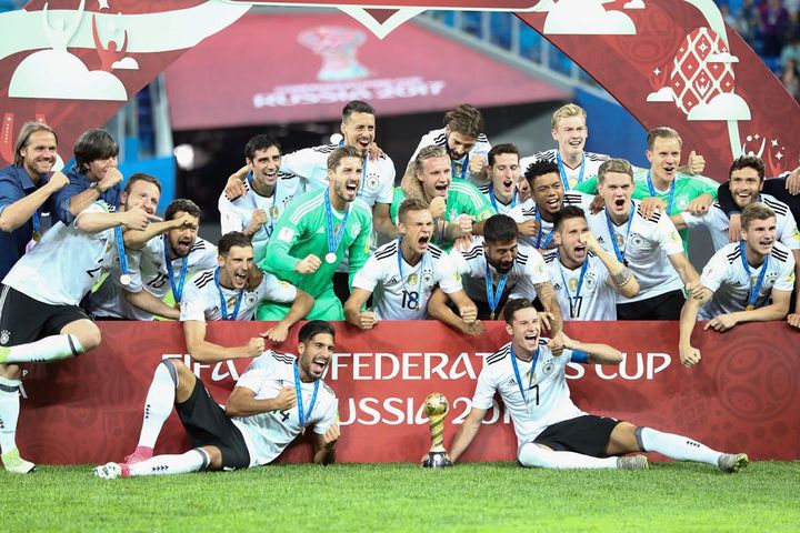 NIKEと衝撃契約のドイツ代表、「adidasと歴史を作った」5つのユニフォーム