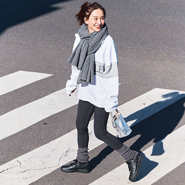 優木まおみ,レギンス,スポーティ,ソックス,ご近所,ママコーデ