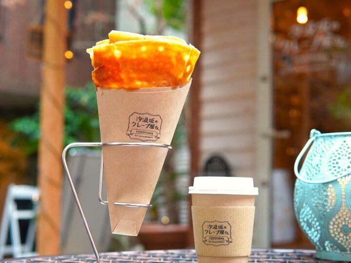 童話に出てきそうな静かなお庭で味わう生はちみつのクレープ♪横浜・元町「汐汲坂のクレープ屋さん」