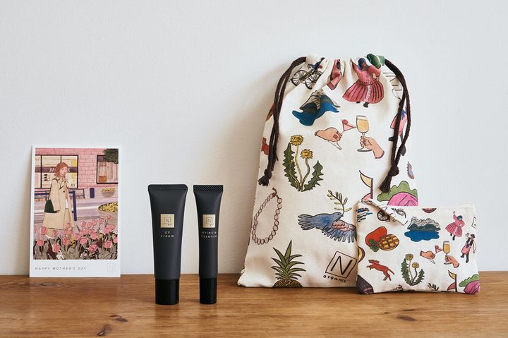 「ゴルフ帰りのパサパサ」をケア！ 特別デザインの巾着＆ポーチがかわいい限定ギフト