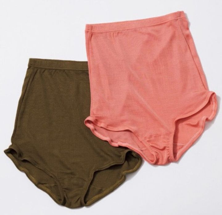 MUUGIのシルクショーツ ハイウエストでお腹を冷やさない