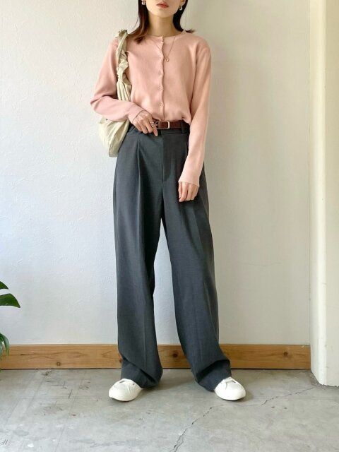 春のカーディガンコーデ