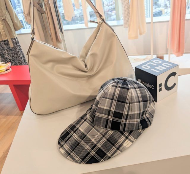 UNIQLO C「レザータッチ＆キャップ」