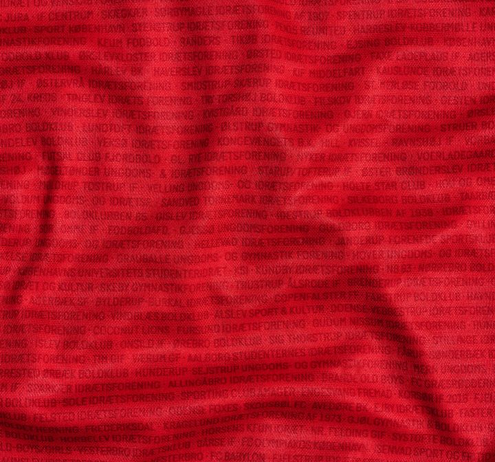 デンマーク代表、EURO2024に向けた新ユニフォーム発表！ゲーム「テトリス」のようなユニークデザイン