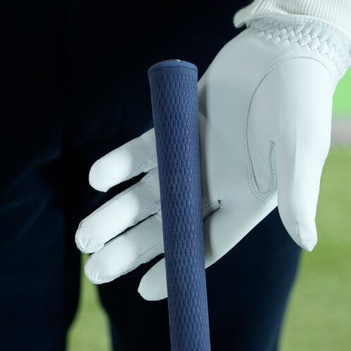 飛距離アップに効果絶大！ 飛ばしにはヘッドが走る「フィンガーグリップ」がおすすめ