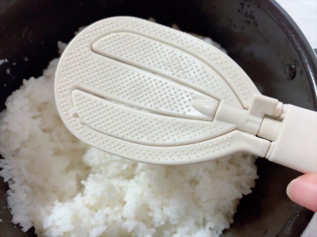 スリコ 米とぎしゃもじ