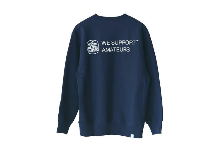 大阪〈CLUBHAUS〉“WE SUPPORT AMATEURS”のメッセージ入りスエット