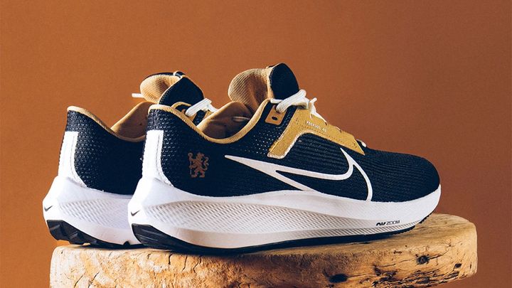 『チェルシー×NIKE』の人気シューズ「ペガサス40」がまだ買える！弾むような履き心地の“本格派”モデル