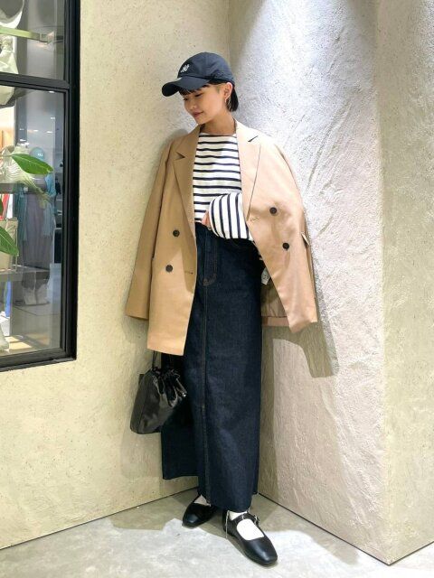 春のデニムスカートコーデ